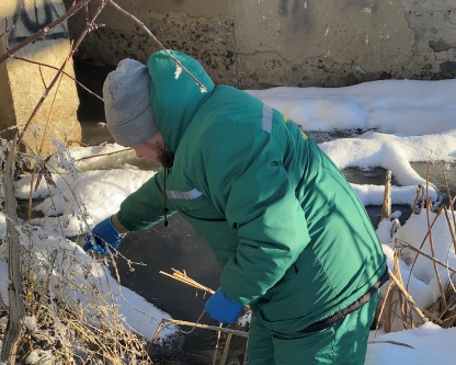 Сотрудники Росприроднадзора совместно со специалистами ЦЛАТИ провели выездное обследование реки Чумляк в г. Коркино