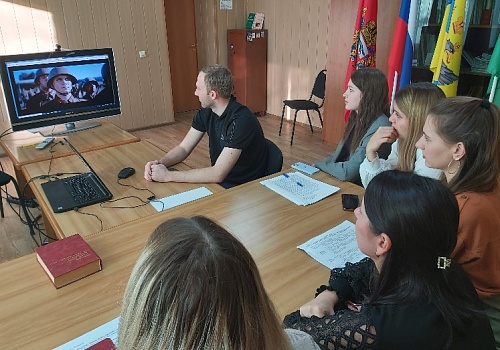 Сотрудники Южно-Уральского межрегионального управления Росприроднадзора провели мероприятие, посвященное празднованию 80-й годовщины Победы в Великой Отечественной войне 1941-1945 годов