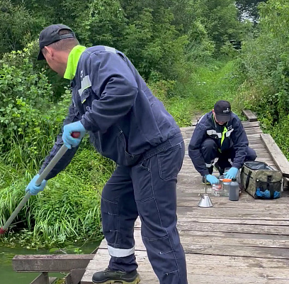 Сотрудники ЦЛАТИ по ЦФО исследовали качество природной воды в двух реках Брянской области