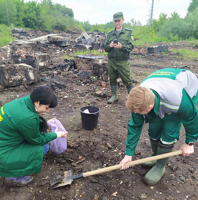 В рамках проекта «Генеральная уборка» Росприроднадзор обследовал загрязненную битумом территорию в Саранске