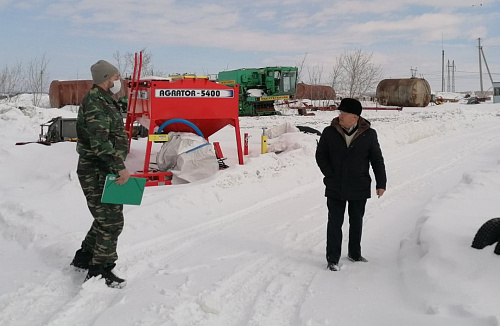 В фермерском хозяйстве на Урале инспекторы Росприроднадзора выявили незарегистрированные источники выбросов в атмосферный воздух