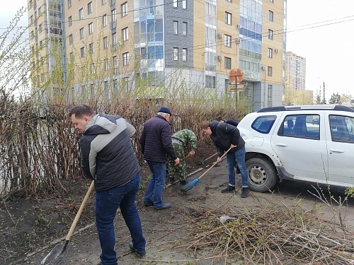 Сотрудники Верхне-Волжского межрегионального управления Росприроднадзора приняли участие в общегородских субботниках