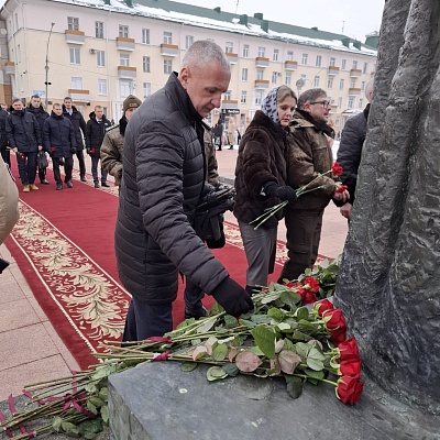 Сотрудники Росприроднадзора в Нижегородской области и Республике Мордовия принимают участие в мероприятиях в рамках Дня Героев Отечества