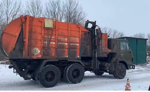 Инспекторы Росприроднадзора отобрали пробы воздуха на месте возгорания полигона ТБО, эксплуатируемого МУП «Острогожский комбинат по благоустройству» 