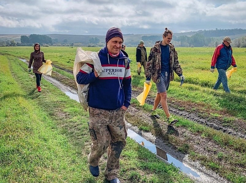 «Генеральная уборка» в музее-заповеднике «Дивногорье» Воронежской области прошла в рамках экоакции «Родные берега»